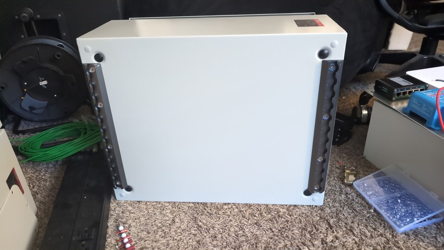 Node l track dynamic mounting