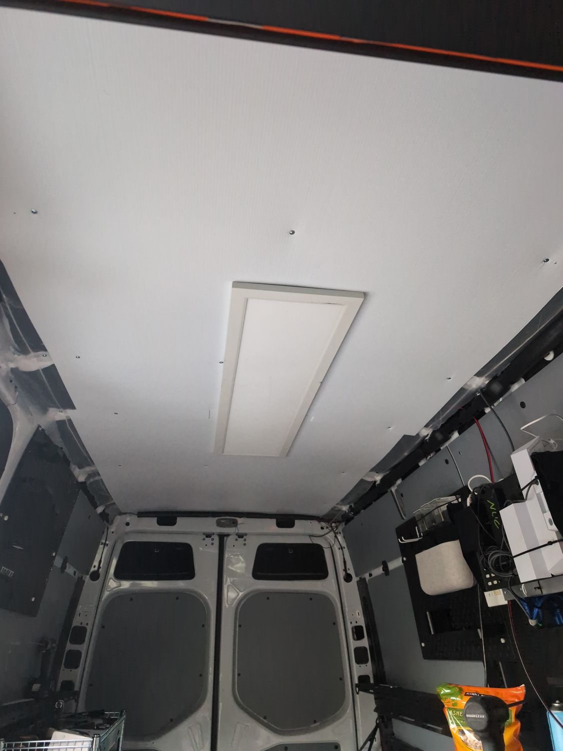 Van2