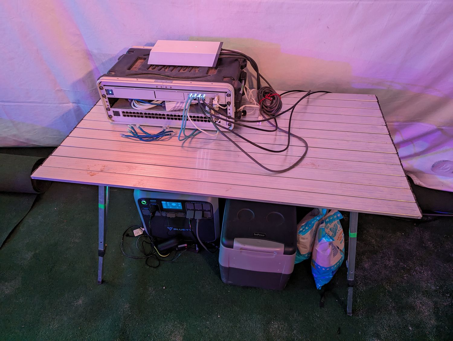 Network head-end on a table under a tent at Das Energi