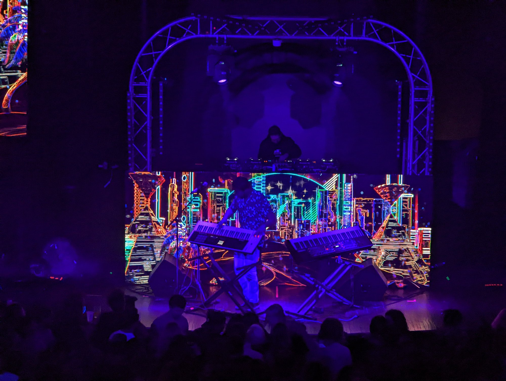 Sky SLC — live set in front of the mapped backdrop